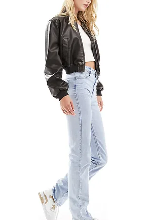 Stradivarius Tall - STR - Jeans dritti lavaggio chiaro