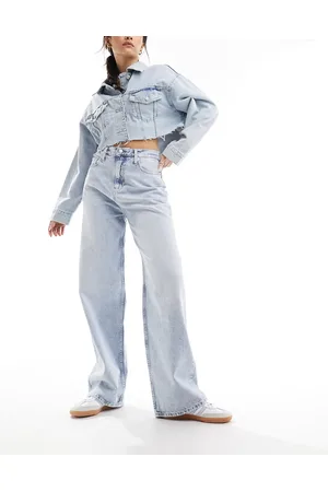 Calvin Klein Jeans comodi a vita alta lavaggio chiaro