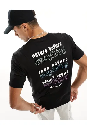 Champion T-shirt nera con stampa del logo multiplo sul retro