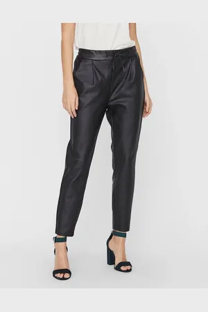 VERO MODA Joggers allacciati in vita neri in pelle sintetica