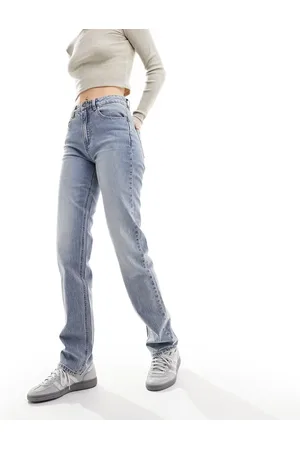Stradivarius STR - Jeans dritti comodi medio