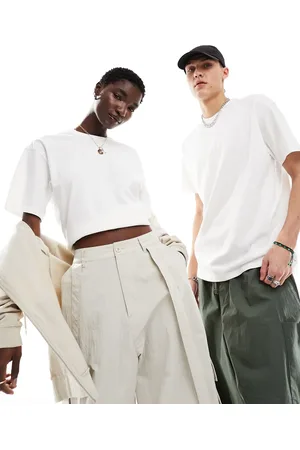 Nike Premium Essentials - T-shirt unisex oversize bianca