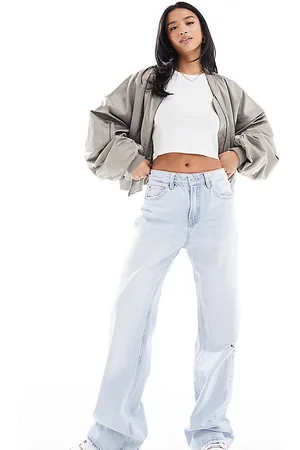 Stradivarius Petite - Dad jeans a fondo ampio lavaggio chiaro