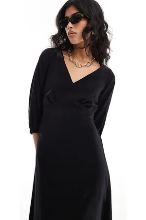 Closet Vestito midi con apertura sulla schiena