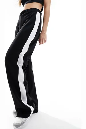 Stradivarius Joggers neri a fondo ampio con riga singola