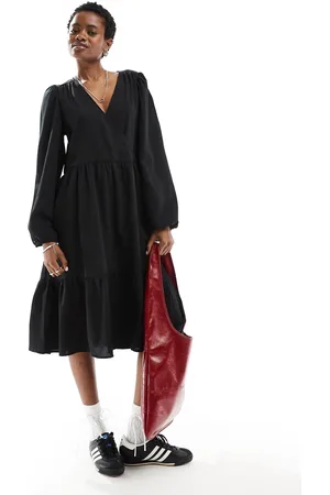 Monki Vestito midi a portafoglio a maniche lunghe