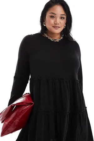 River Island Vestito grembiule corto a balze a maniche lunghe
