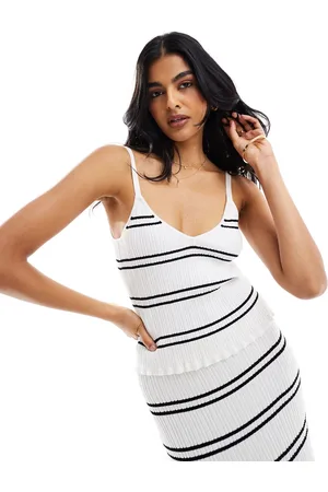 ASOS Canotta in maglia a righe con scollo a V
