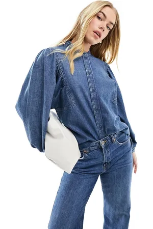 & OTHER STORIES Camicia di jeans lavaggio con spalle scese