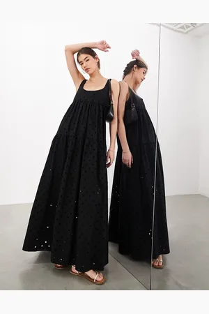 ASOS Vestito lungo in pizzo con scollo rotondo e balze