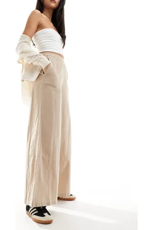 French Connection Pantaloni leggeri in misto lino con fondo ampio color crema