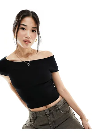 Cotton On Cotton On - Crop top nero in maglia a coste con spalle scoperte