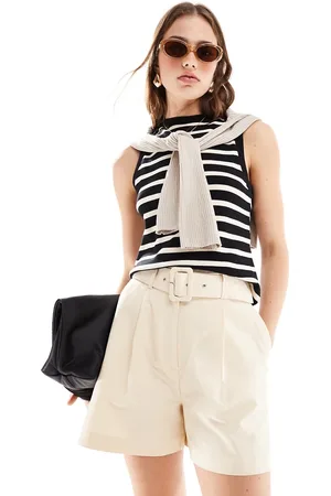 ASOS Pantaloncini sartoriali con cintura in misto lino color latticello