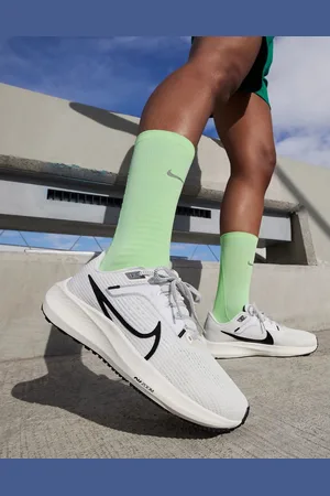 Nike Air Zoom Pegasus 40 - Sneakers sporco e nere