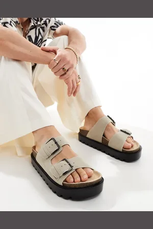 ASOS Sandali color pietra con suola spessa e doppia fascetta