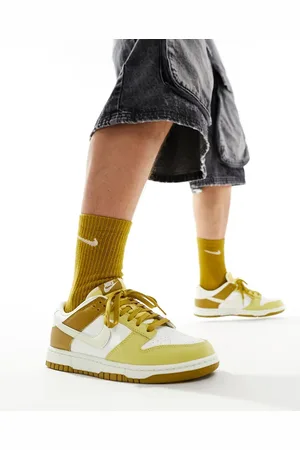 Nike Dunk Low Retro - Sneakers sporco e gialle