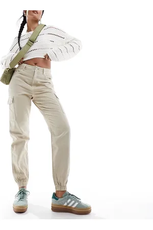 New Look Pantaloni cargo color pietra con fondo elasticizzato