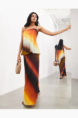 ASOS Gonna lunga a righe sfumate in tonalità tramonto con taglio sbieco in coordinato