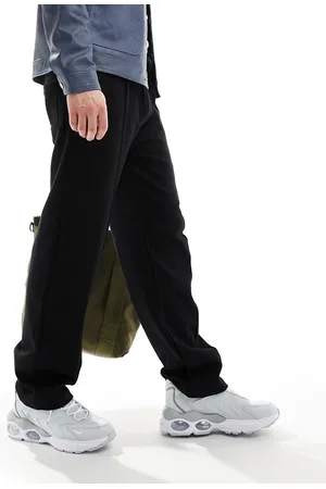 Bershka Joggers ampi con pinces neri