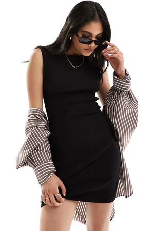 ASOS Vestito senza maniche corto strutturato a coste anni 