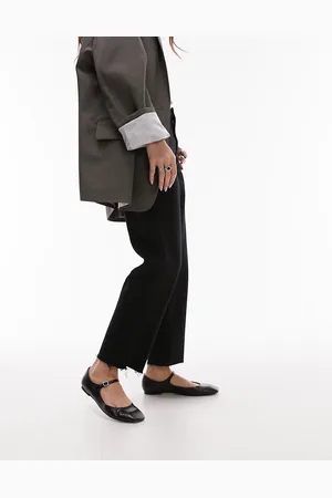 Topshop Jeans dritti cropped a vita medio alta slavato con bordi grezzi