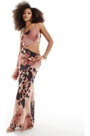 ASOS Vestito lungo con scollo asimmetrico e cut-out con stampa astratta