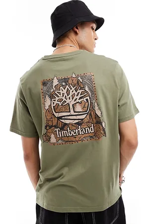 Timberland T-shirt oversize kaki con logo mimetico sul retro - In esclusiva per ASOS