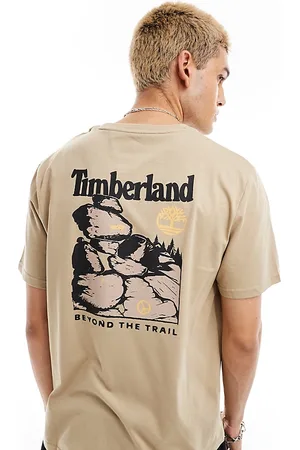 Timberland T-shirt oversize beige con stampa sulla schiena - In esclusiva per ASOS