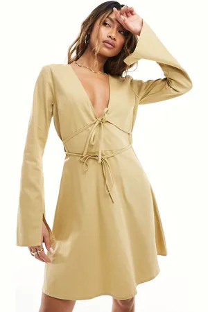 ASOS Vestito corto in twill pietra con lacci e scollo profondo