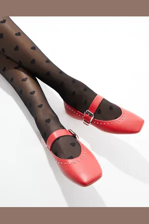 Schuh Lucy - Ballerine con borchie ciliegia