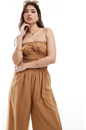 ASOS Tuta jumpsuit a fondo ampio color caffellatte con corpino arricciato