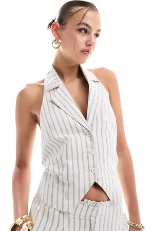 ASOS Gilet allacciato al collo in misto lino a righe