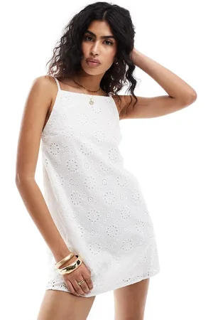 The Frolic Jewel - Vestito da mare corto accollato con spalline sottili in pizzo