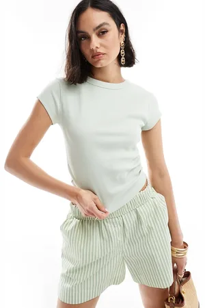 ASOS Top mini a coste con maniche ad aletta