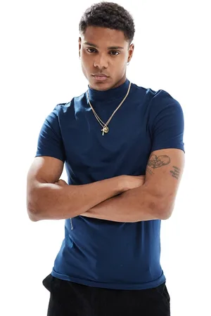 ASOS T-shirt attillata con collo alto
