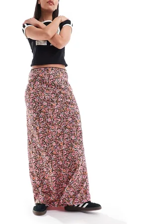 Miss Selfridge Gonna lunga con taglio sbieco e bordi a festoncino a fiori