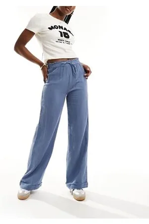 Pull&Bear Pantaloni blu con finitura stropicciata e coulisse in vita