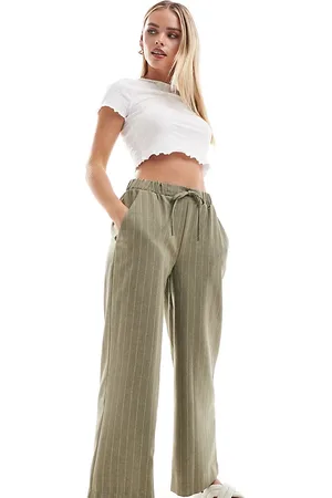 ASOS ASOS DESIGN Petite - Pantaloni sartoriali verde oliva a righe
