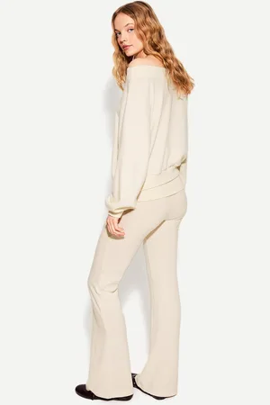 Bershka Maglia Con Scollo Asimmetrico Soft Touch Donna L