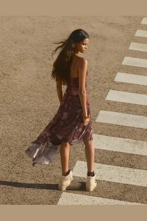 Bershka Vestito Midi Con Spalline, Stampa E Pizzo Donna M