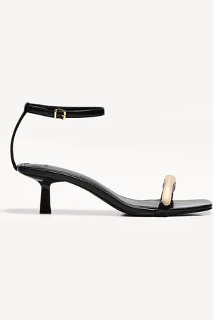 Bershka Sandali Con Tacco Kitten E Dettaglio Metallico Donna 40