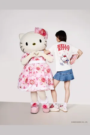 Bershka Maglietta Hello Kitty A Maniche Corte Donna S