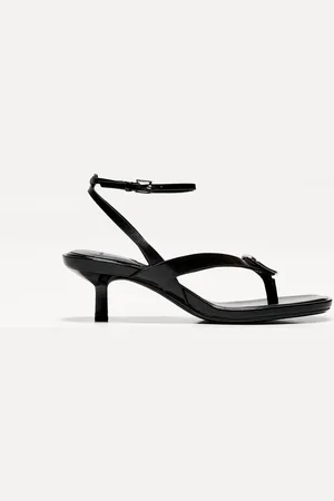 Bershka Sandali Con Tacco Kitten E Dettaglio Metallizzato Donna 39