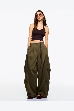 Bershka Pantaloni Baggy Parachute Donna 44 (Eu 40)