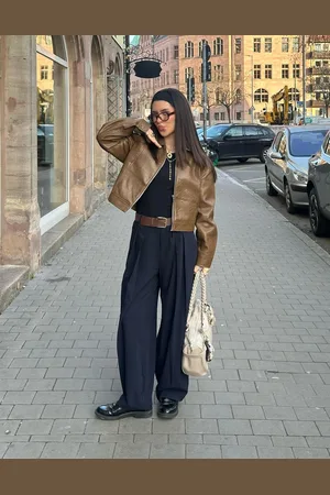 Bershka Pantaloni Balloon Tailored Fit Donna 40 (Eu 36)
