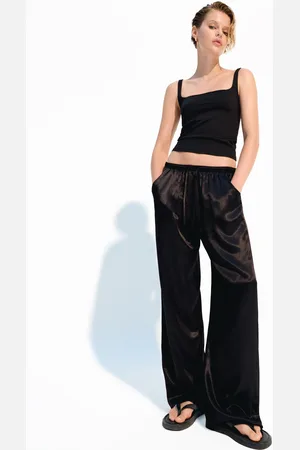 Bershka Pantaloni Wide Leg Jogger In Satin Donna L