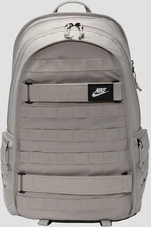 Nike Sportswear Rpm 26L Zaino grigio