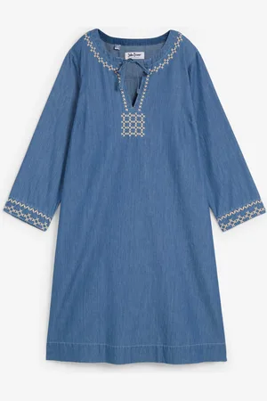 bonprix Abito di jeans con ricami