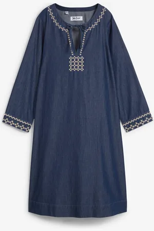bonprix Abito di jeans con ricami