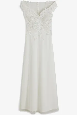 bonprix Abito da sposa con spalle scoperte e pizzo